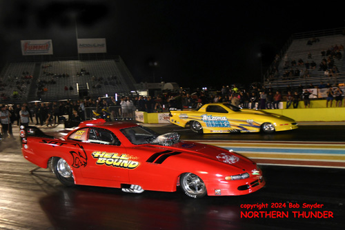Joe Morrison (near 
lane) vs Sheldon Lofgreen (far lane)